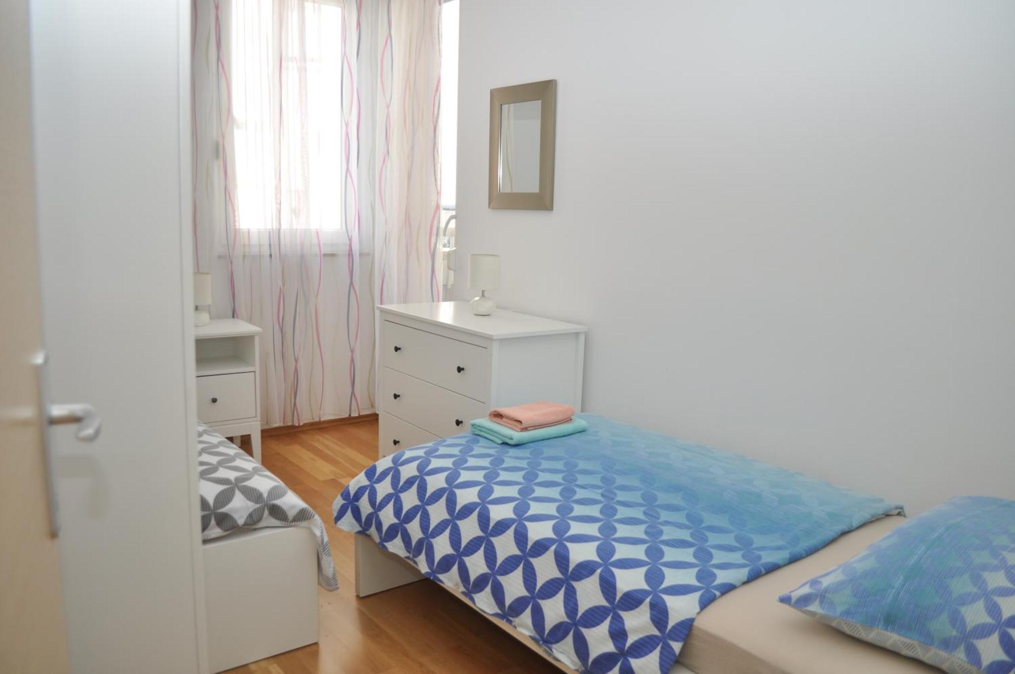 Apartment Kristijan Макарска Экстерьер фото
