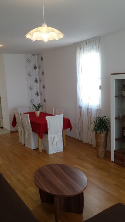 Apartment Kristijan Макарска Номер фото