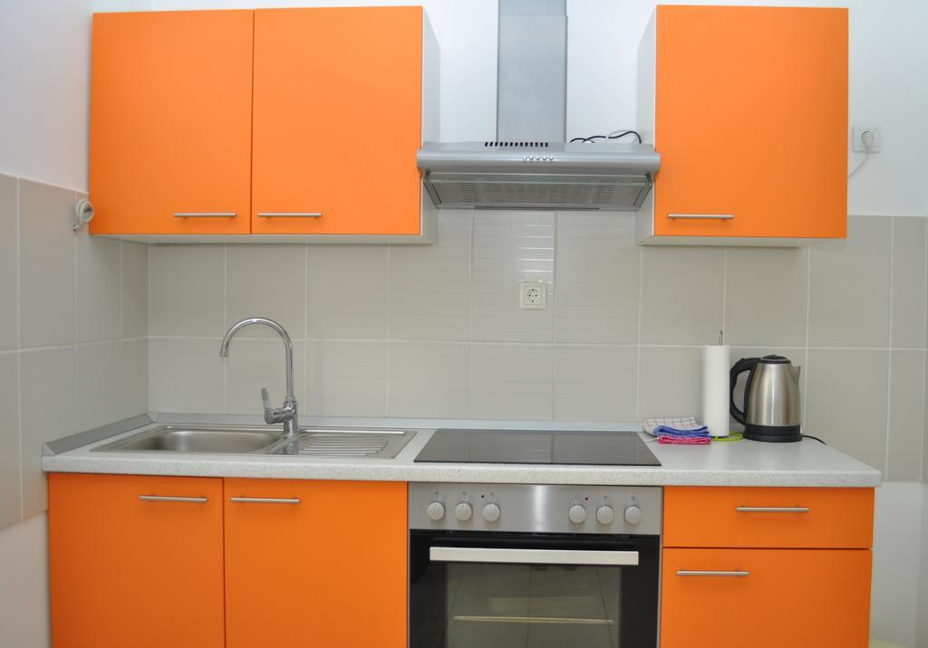 Apartment Kristijan Макарска Экстерьер фото
